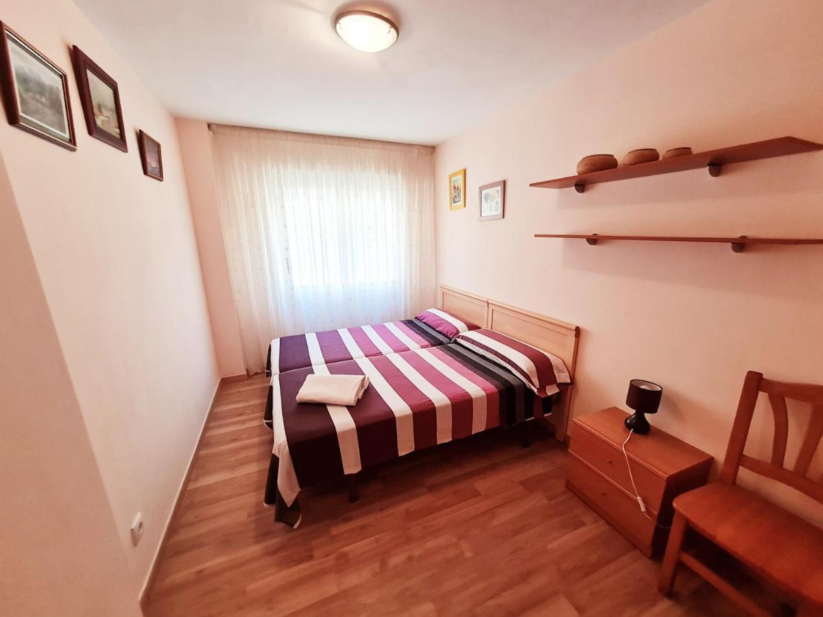 Apartamento Aqua La Pineda Ngoại thất bức ảnh