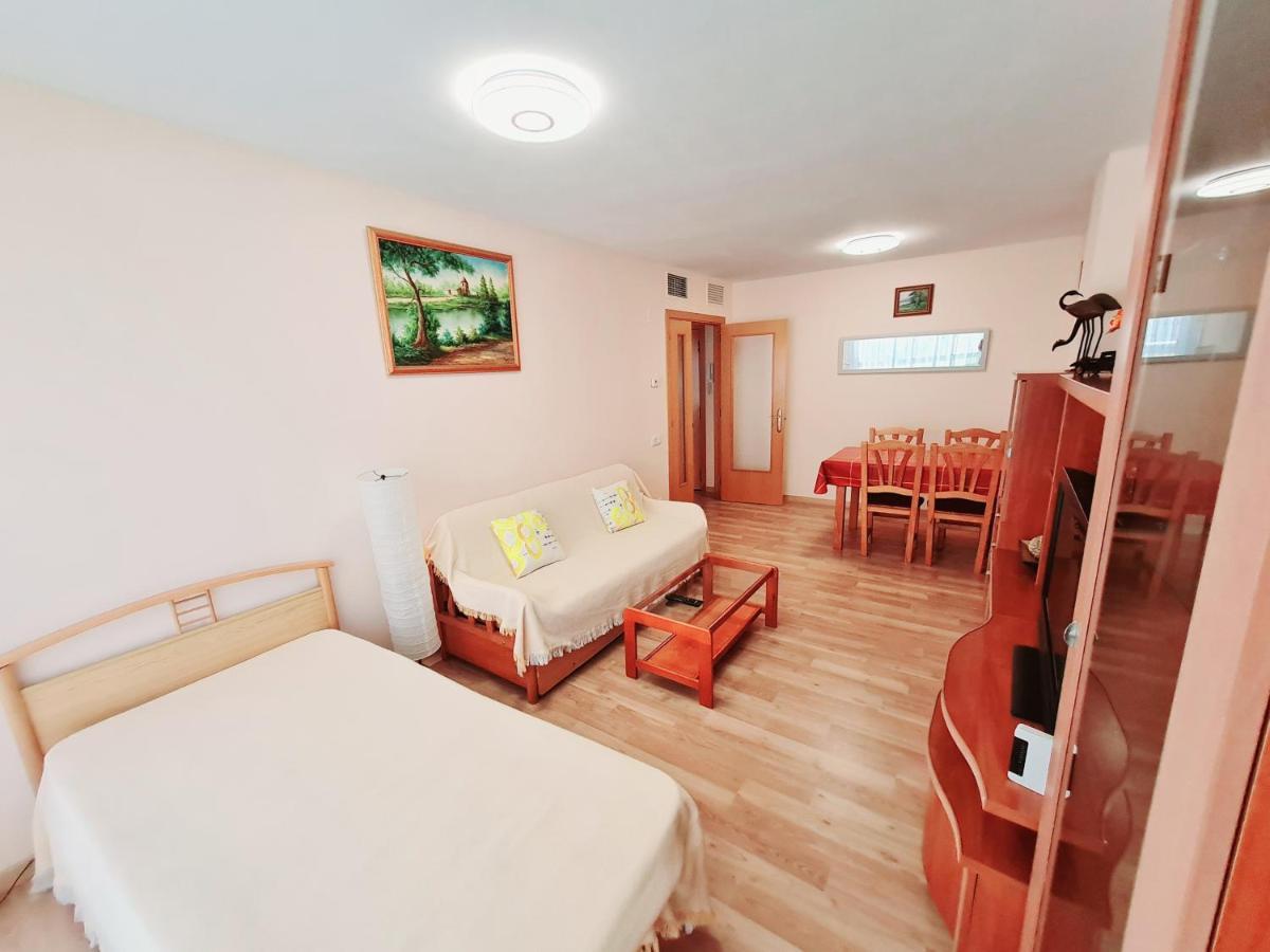 Apartamento Aqua La Pineda Ngoại thất bức ảnh